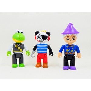 Ryan's World Wizard Gus Frog Sport Cheer Pirate Panda Just Play Remko